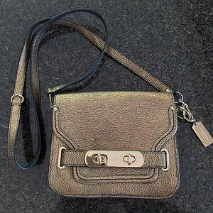 RARE✨Coach Crossbody Bag✨🤎